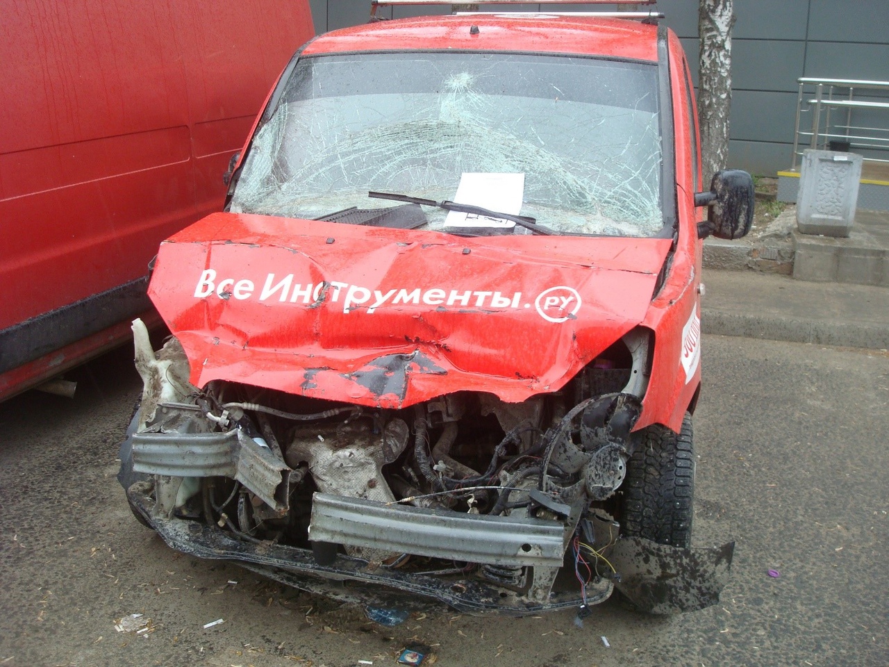 На Олонецкой нашли брошенный автомобиль