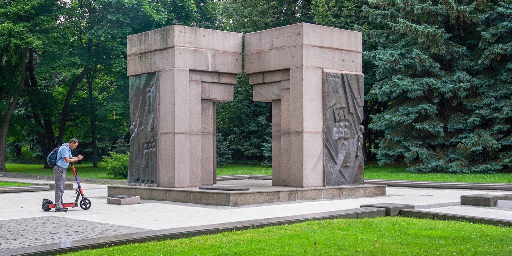 Посещали ли вы памятники войны, которые есть у вас в районе? – новый опрос жителей Останкина