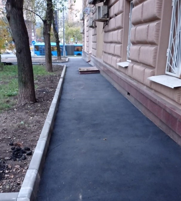 Новая дорожка для пешеходов появилась на проспекте Мира